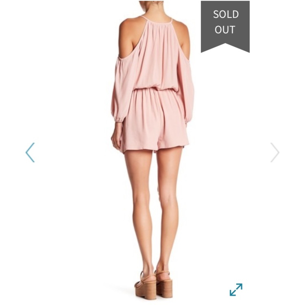 ✨🌸 Soprano Open Shoulder Romper